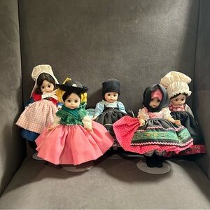 1960s Vintage Madame Alexander dolls.